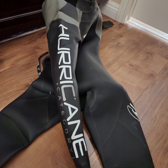 TYR Sport Category 1 Hurricane Men's Full Wetsuit - Picture 10 of 14